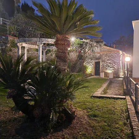 Holiday home La Casetta Nel Parco...garden And Relax